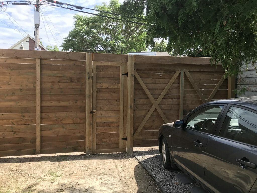 Fence sliding barn door pic